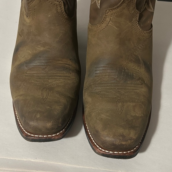 Laredo men’s Tan Western Boots with Stitching size 9 - Picture 3 of 9